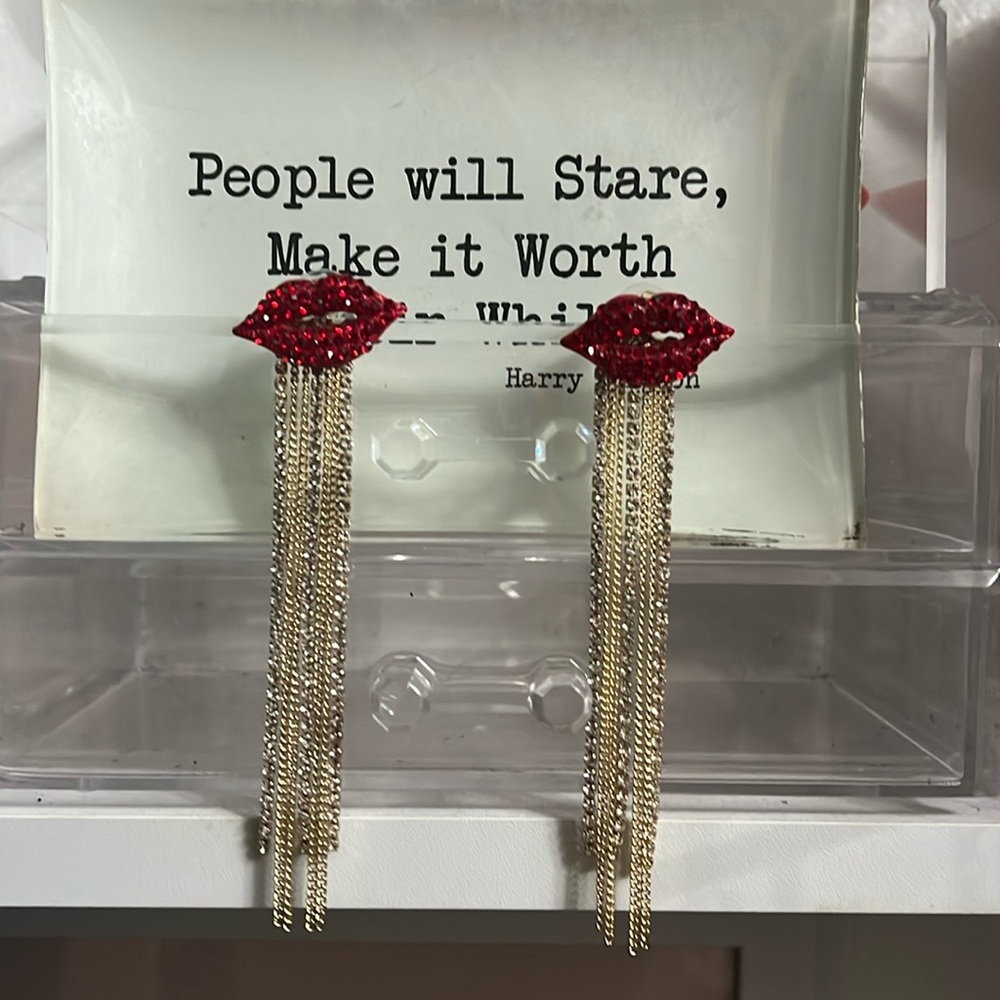 Statement Earrings And Necklaces Set - image 2